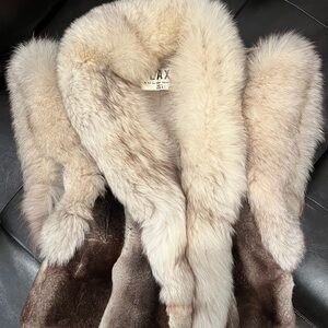 Elegant Fur Vest in Cream and Brown